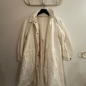Lemaire Uniqlo Women's Off-White Trench Coat